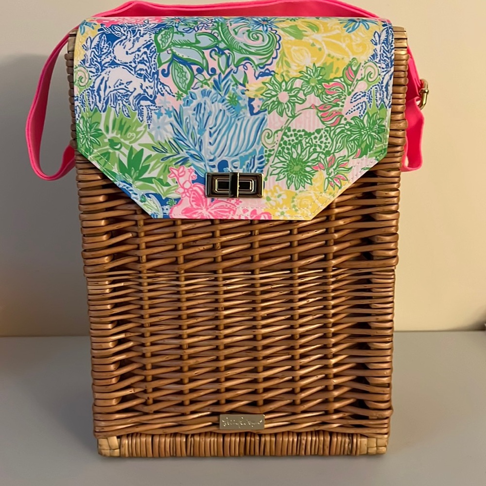 Lilly Pulitzer 60th Anniversary Cheek to Cheek Pattern Wicker Wine Basket Tote
